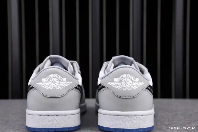 1 OG DR JORDAN LOW box) CN8607-002 X shoe (DR 0514